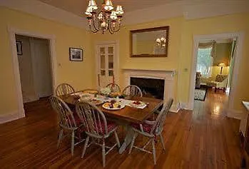 Waypoint House Bed And Breakfast-1